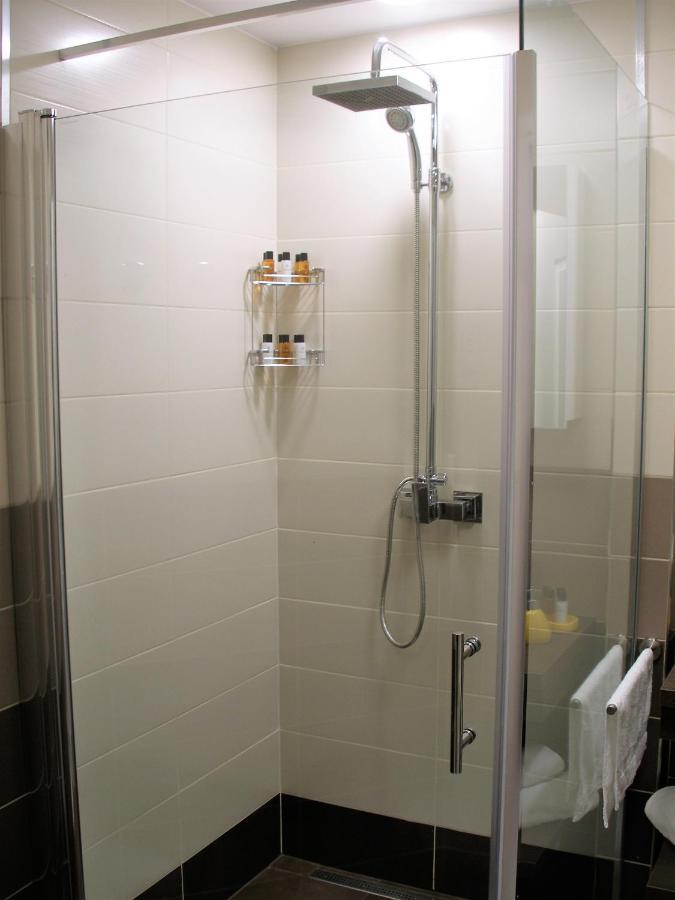 Appartement Apartman Neverin à Rijeka Extérieur photo