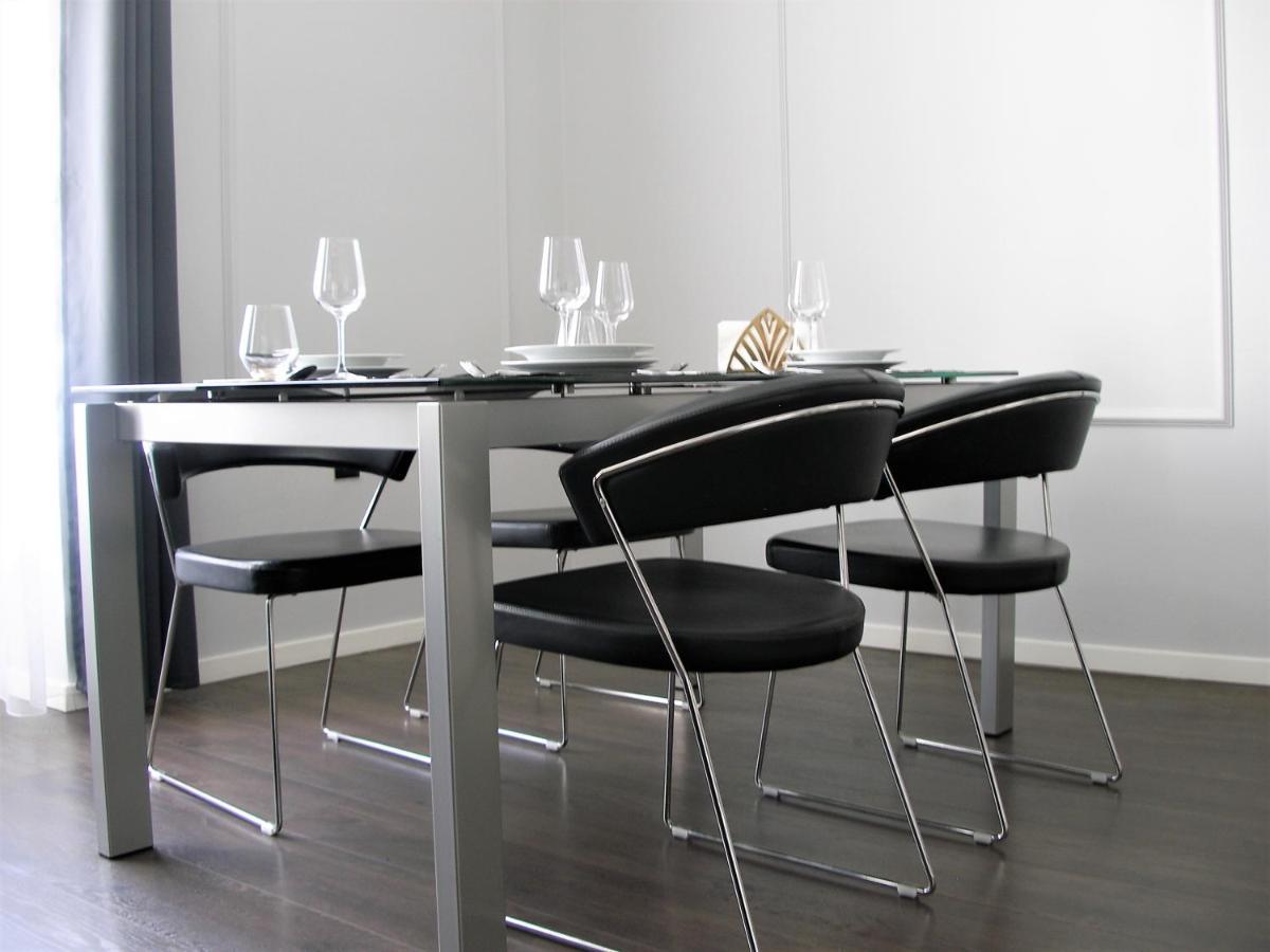 Appartement Apartman Neverin à Rijeka Extérieur photo