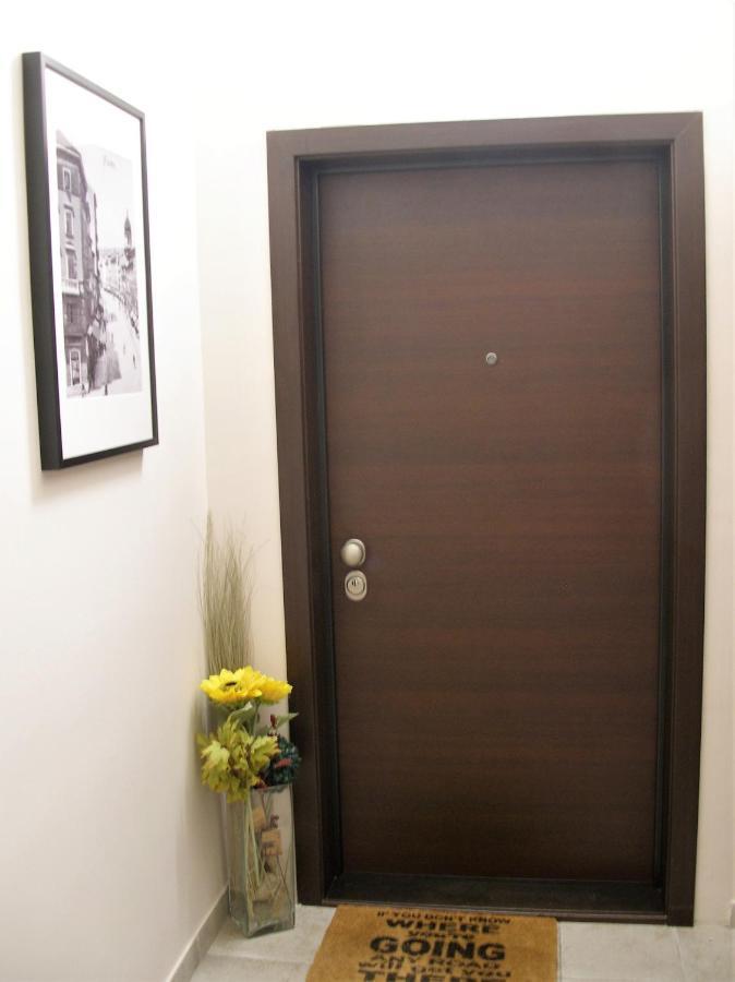 Appartement Apartman Neverin à Rijeka Extérieur photo